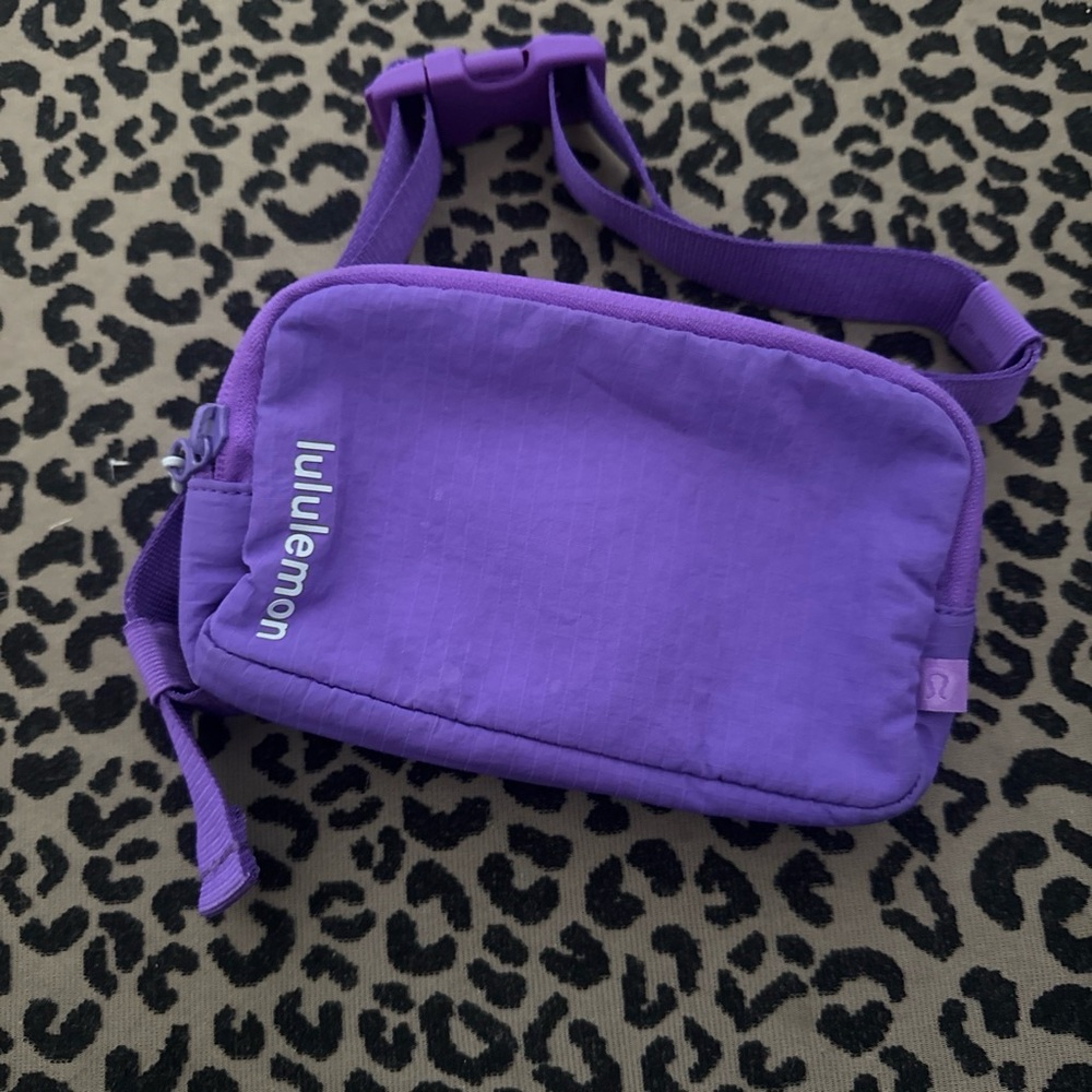 lululemon athletica Vibrant Purple Crossbody Pouch
